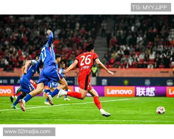 上海上港U23迎战上海申花青训对决展现年轻球员风采与潜力 上海上港U23迎战上海申花青训对决展现年轻球员风采与潜力