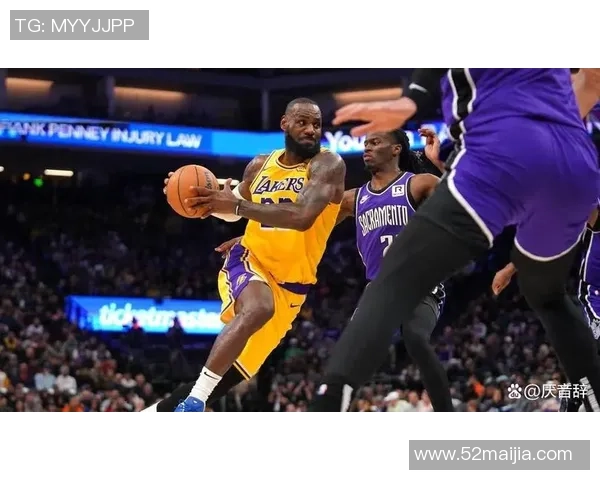 回顾2011年湖人与国王经典对决全场录像精彩瞬间分享 回顾2011年湖人与国王经典对决全场录像精彩瞬间分享