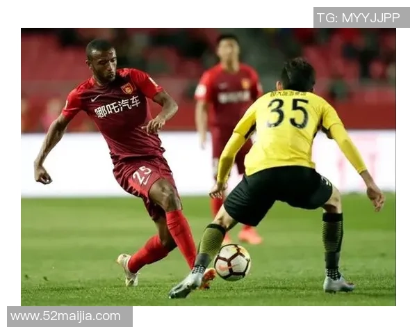 广州恒大淘宝逆转河北华夏幸福收获宝贵三分展现强大实力