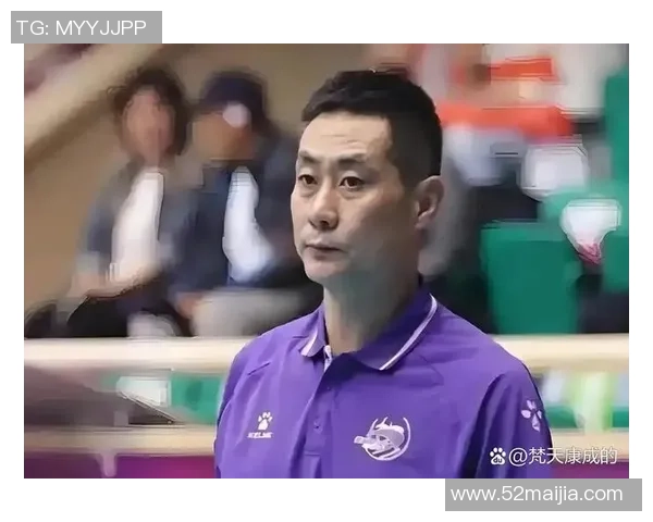 两方位崩塌致惨败,从世俱杯巅峰到当下谷底,陈方执教合格吗?